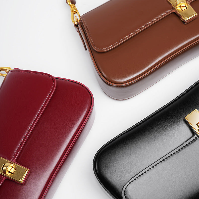 Verona Classic Shoulder Bag